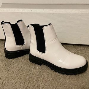 Unr8ed White and Black Lug Sole Boots